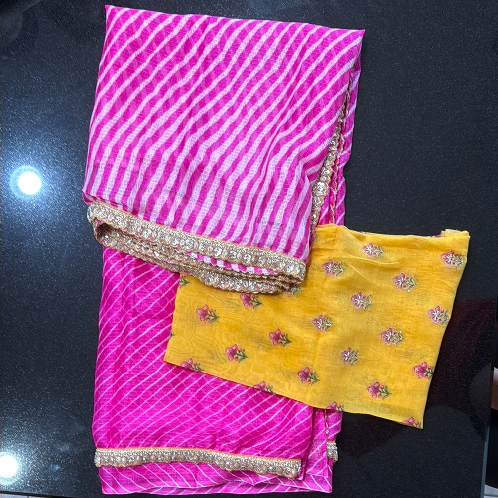 Pink and yellow lahiraya saree